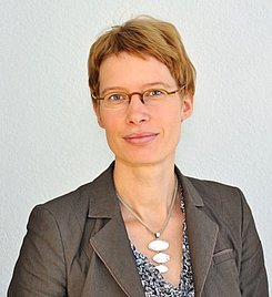 Frau Prof. Dr. Claudia Schuchart